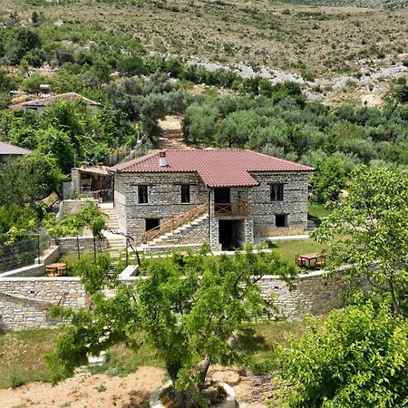 Villa Shpiragu Village Experience Berat Exteriör bild